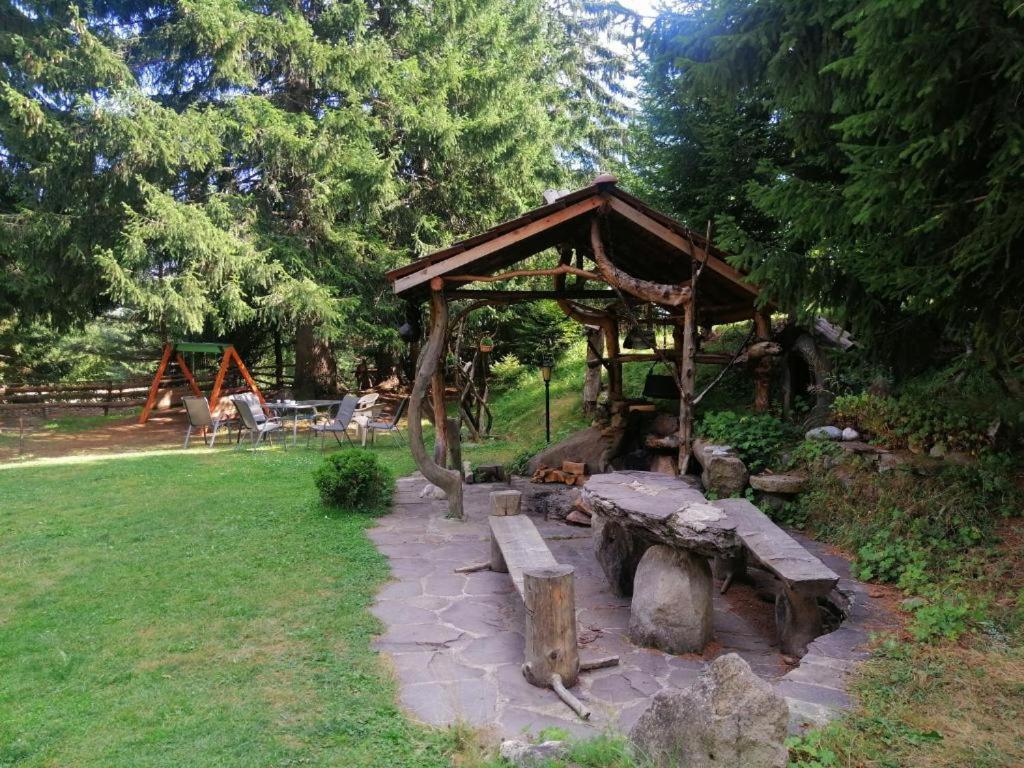 Утро Без Аларма, Смолянски Езера. Alarm Free Morning Smolyan Lakes Екстер'єр фото